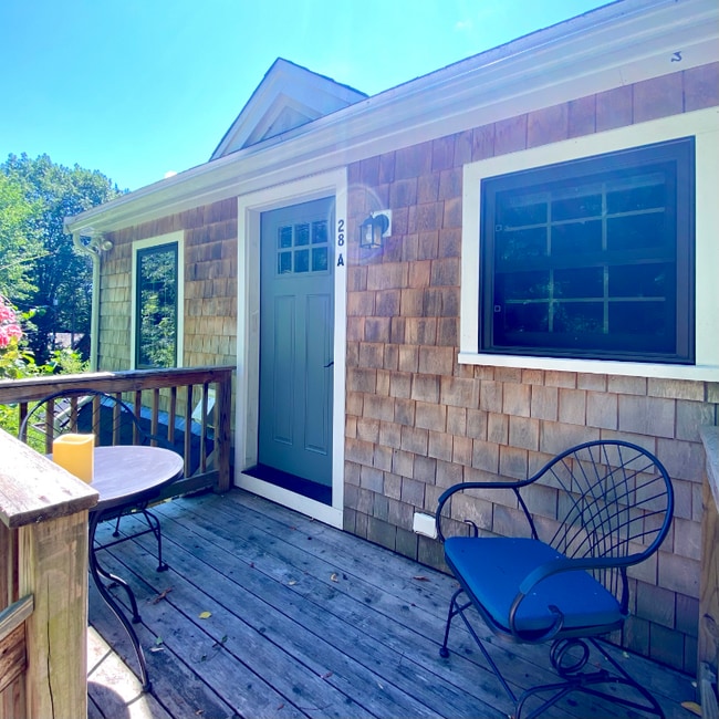 property at 28 Garden Ln