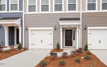 116 Fideaux Blvd in Raleigh, NC - Building Photo - Building Photo