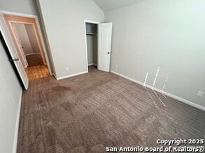3719 Newton Bay in San Antonio, TX - Building Photo - Building Photo