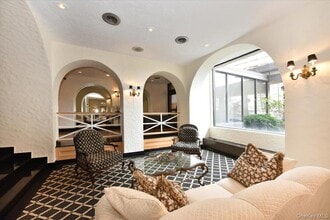 18-15-18215 215th St in Queens, NY - Building Photo - Building Photo