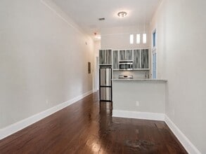 2618 Josephine St in New Orleans, LA - Building Photo - Building Photo