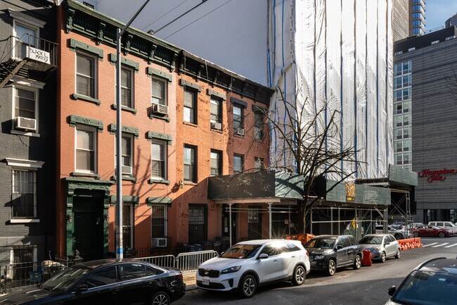 63 Duffield St in Brooklyn, NY - Foto de edificio - Building Photo