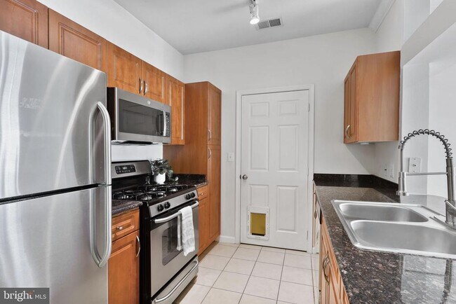 property at 12925 Centre Park Cir