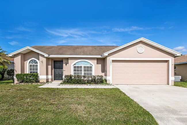 property at 7890 Princeton Manor Cir