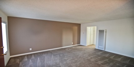 Rio de Janeiro Apartments in Bellflower, CA - Building Photo - Interior Photo