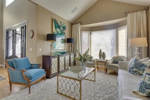 15407 E Crestline Pl in Centennial, CO - Building Photo