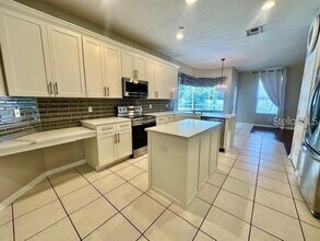 806 Winder Oaks Dr in Gotha, FL - Building Photo - Building Photo