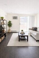 200 Park Terrace Dr, Unit 222 in Stoneham, MA - Building Photo