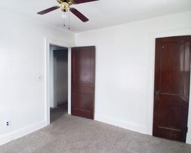 4772 E 90th St in Garfield Heights, OH - Building Photo - Building Photo