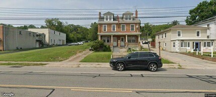 955 E Main St in Norristown, PA - Building Photo - Building Photo