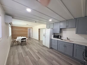 35377 Marks Rd in Barstow, CA - Building Photo - Building Photo