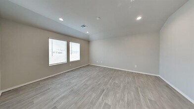 14200 Little Brk Dr in Piedmont, OK - Building Photo - Building Photo