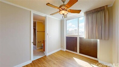 1676 Ala Moana Blvd in Honolulu, HI - Building Photo - Building Photo