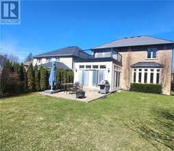 508 Montgomery Dr in Hamilton, ON - Building Photo - Building Photo