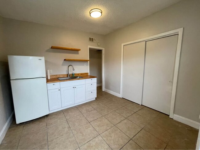 11630 Cameron St in Orlando, FL - Building Photo - Building Photo