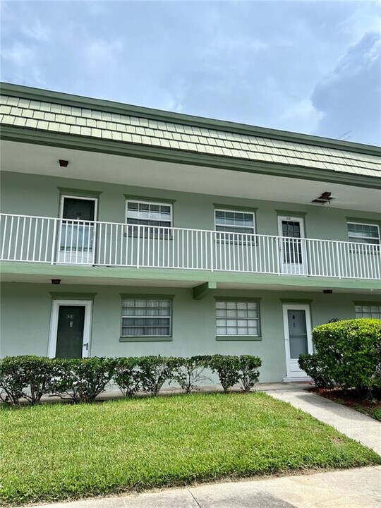 1433 S Belcher Rd in Clearwater, FL - Building Photo