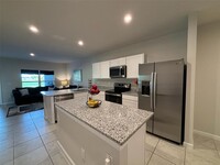 3138 Victoria Inlet Dr in Holiday, FL - Foto de edificio - Building Photo