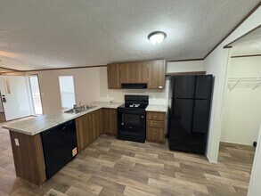 144 Chickasaw St in Springville, AL - Building Photo - Building Photo