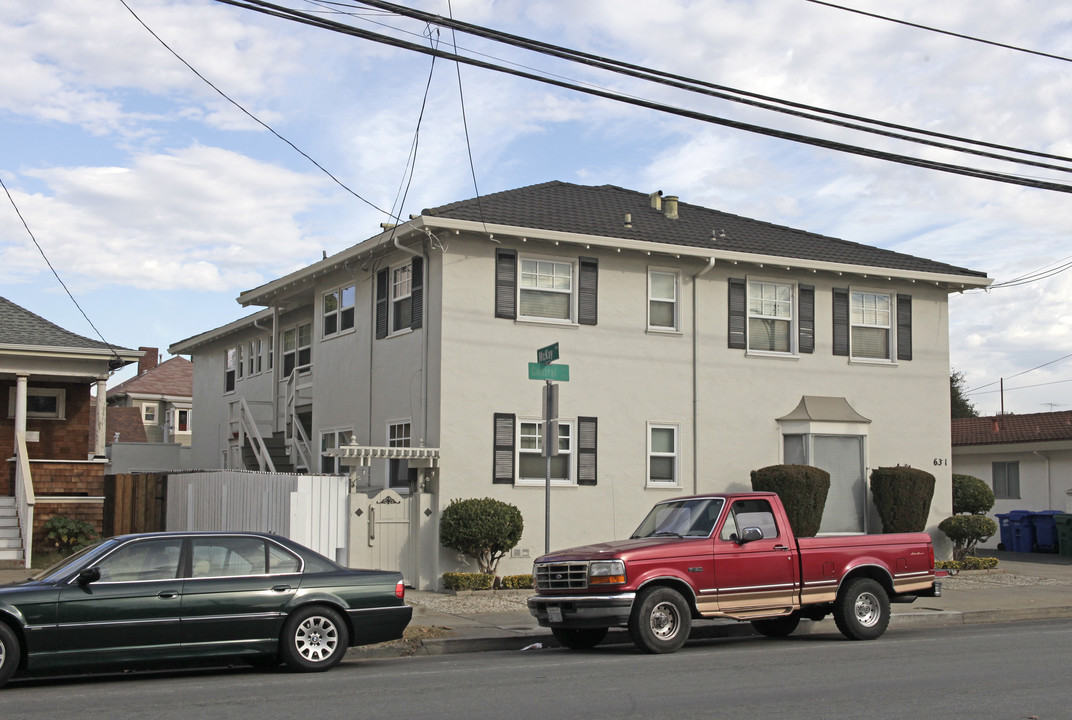 631 Central Ave in Alameda, CA - Foto de edificio