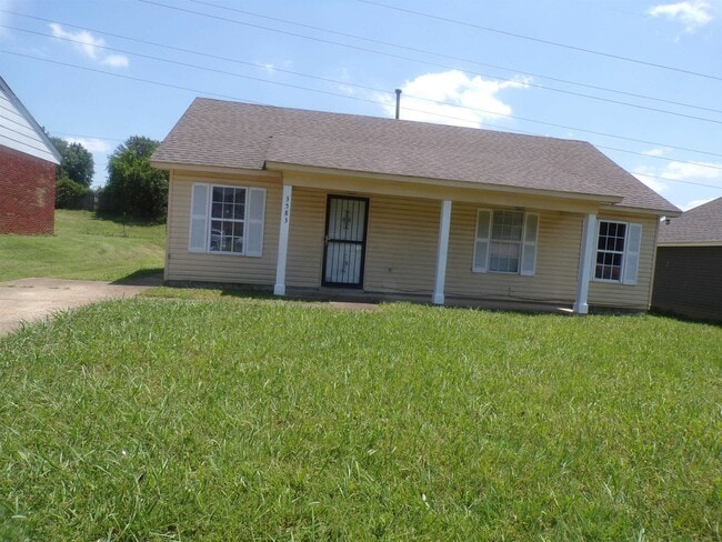 property at 3583 Russelwood Dr