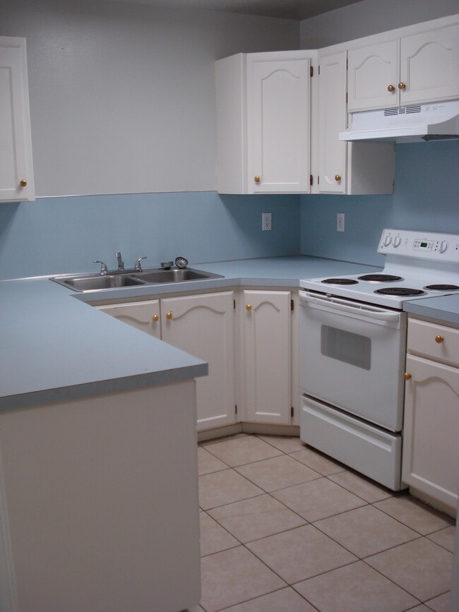 60 E 200 N, Unit 2 in Wellsville, UT - Building Photo - Building Photo