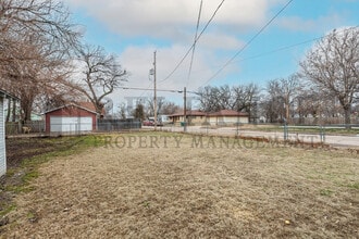 2101 S Water St in Wichita, KS - Building Photo - Building Photo