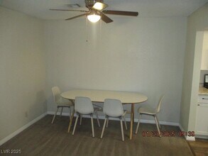 120 Orland St-Unit -7 in Las Vegas, NV - Building Photo - Building Photo
