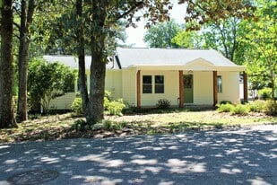 275 Piney Ln in Southern Pines, NC - Building Photo