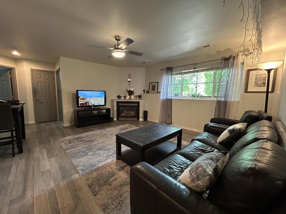 3505 Fallon St in Bozeman, MT - Building Photo