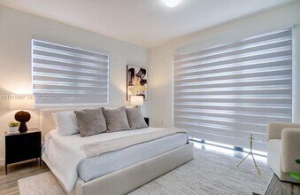 2955 Bird Ave in Miami, FL - Building Photo - Building Photo