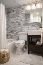 212 E 105th St in New York, NY - Building Photo - Building Photo