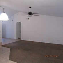 1529 S Sahuaro Dr in Gilbert, AZ - Building Photo - Building Photo