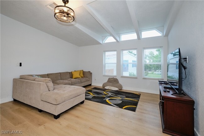 16820 Banyon Dr in Ft. Myers, FL - Building Photo - Building Photo