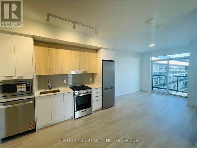 property at 5105 Hurontario St