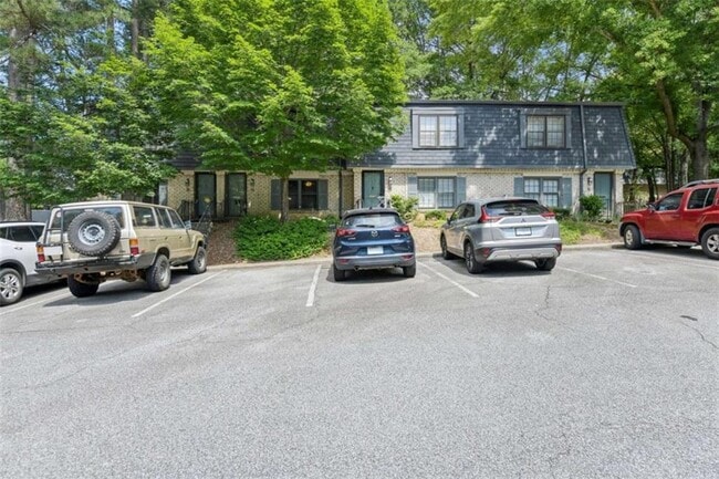 property at 14 Glenald Way NW