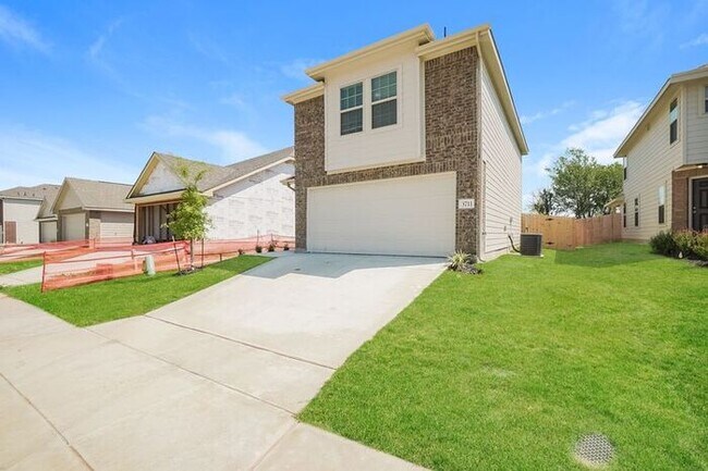 3711 Somers Crest in San Antonio, TX - Building Photo - Building Photo