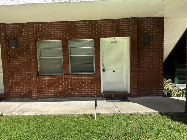 property at 1315 SE Silver Springs Pl