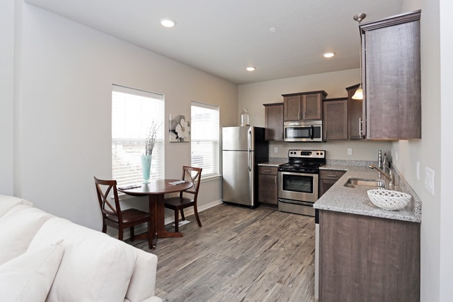 Cove at Kettlestone Townhomes