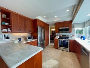 6242 Lake Leven Dr in San Diego, CA - Building Photo - Building Photo