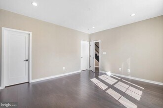 22170 Penelope Heights Terrace in Ashburn, VA - Building Photo - Building Photo