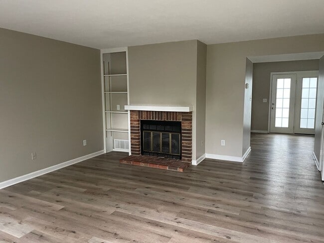 116 Pebble Ct in Bowling Green, KY - Building Photo - Building Photo