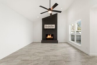 23326 Briarcreek Blvd in Spring, TX - Building Photo - Building Photo