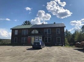 249-18 Tomlinson Ln in Johnson, VT - Building Photo