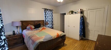 1104 N Woodburn Ave in Bloomington, IN - Building Photo - Building Photo