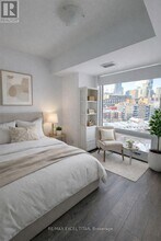 219 Dundas St E in Toronto, ON - Building Photo - Building Photo