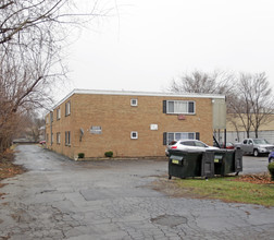 175 S River Rd in Des Plaines, IL - Building Photo - Building Photo