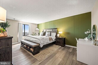 11208 Valley Forge Cir in King of Prussia, PA - Building Photo - Building Photo