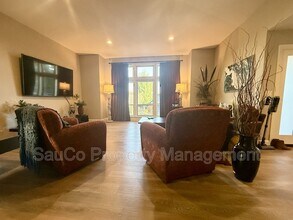 52327 Ashley Ct in Scappoose, OR - Building Photo - Building Photo