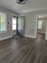 206 Pitner Pl in Knoxville, TN - Building Photo - Building Photo