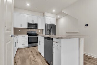 157 Dove Lndg in Covina, CA - Building Photo - Building Photo